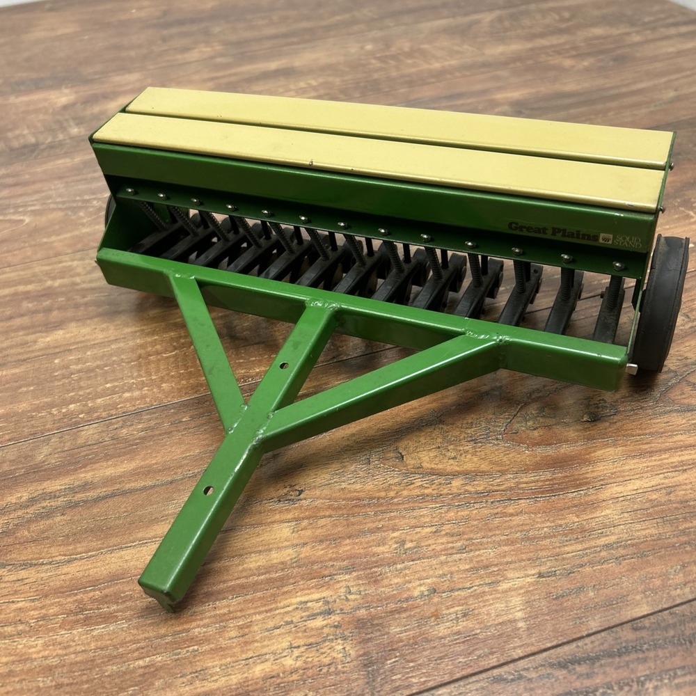 1/16 Great Plains‎ Solid Stand End Wheel Drill Tractor Implement toy